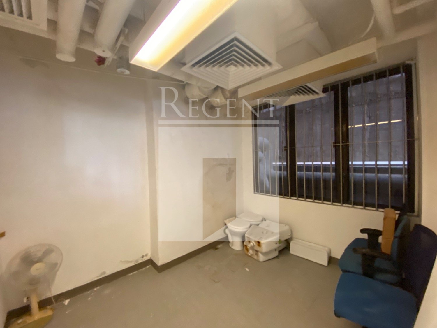 Nan Dao Commercial Building