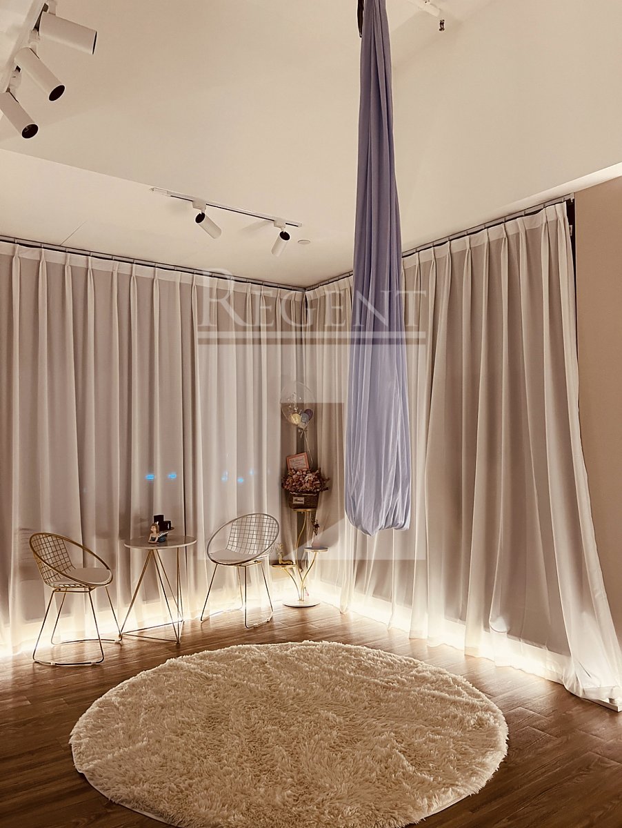 W Luxe