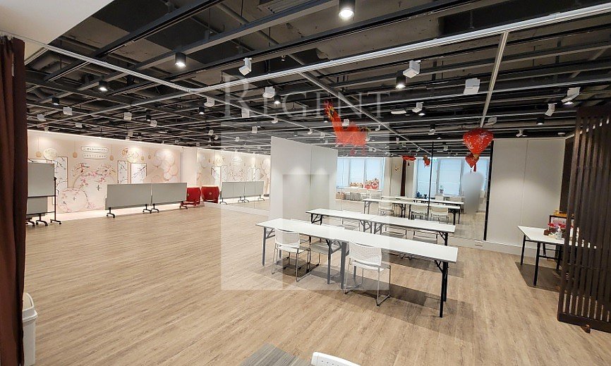 NEW EAST OCEAN CENTRE (新东海商业中心)