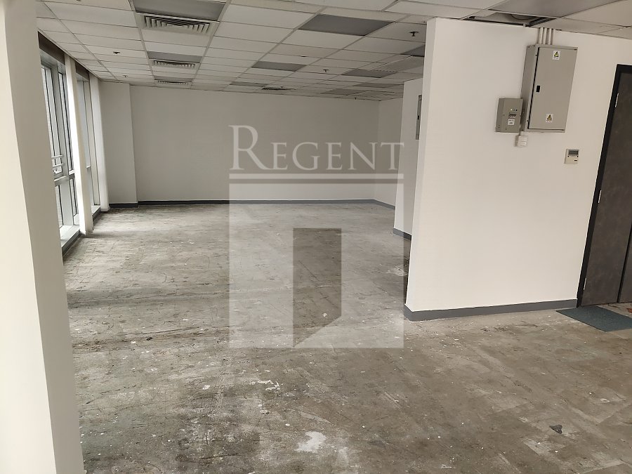 135 BONHAM STREETRAND TRADE CENTRE (文咸东街135商业中心)