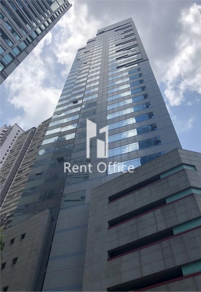 Universal Trade Centre (環貿中心)