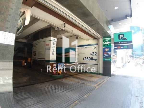Laws Commercial Plaza (罗氏商业广场)