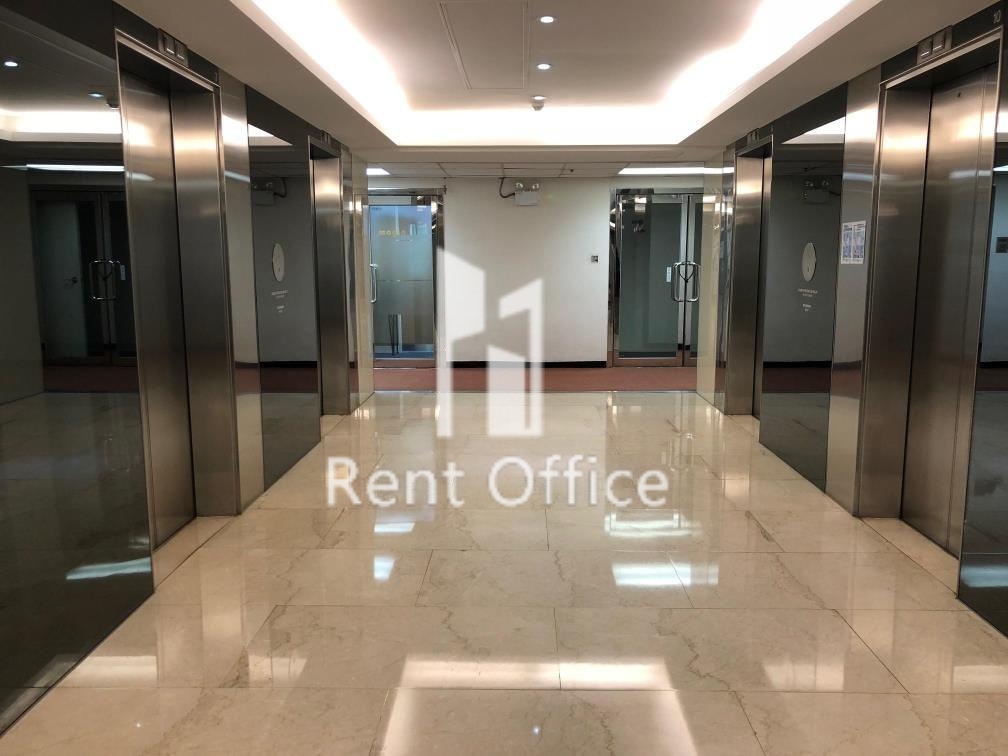 NEW MANDARIN PLAZA TOWER B (新文華中心 B座)