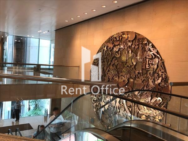 Taikoo Shing Center Three