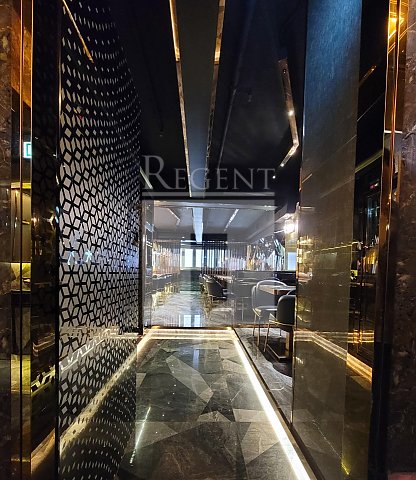 9 Queen's Road Central